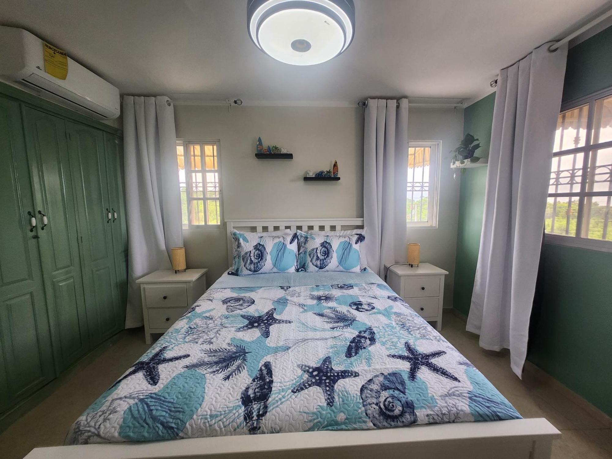 Casita Linda Larimar - 2Br Apartment With Rooftop, Bay Views, Fast Wifi, Near Beach In Barahona Exterior photo